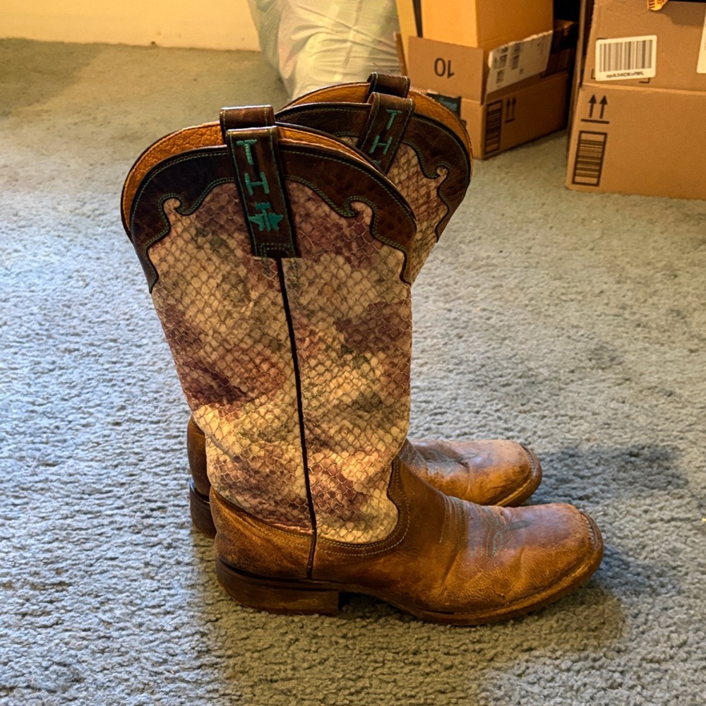 Women's Brown and Purple Western Boots
